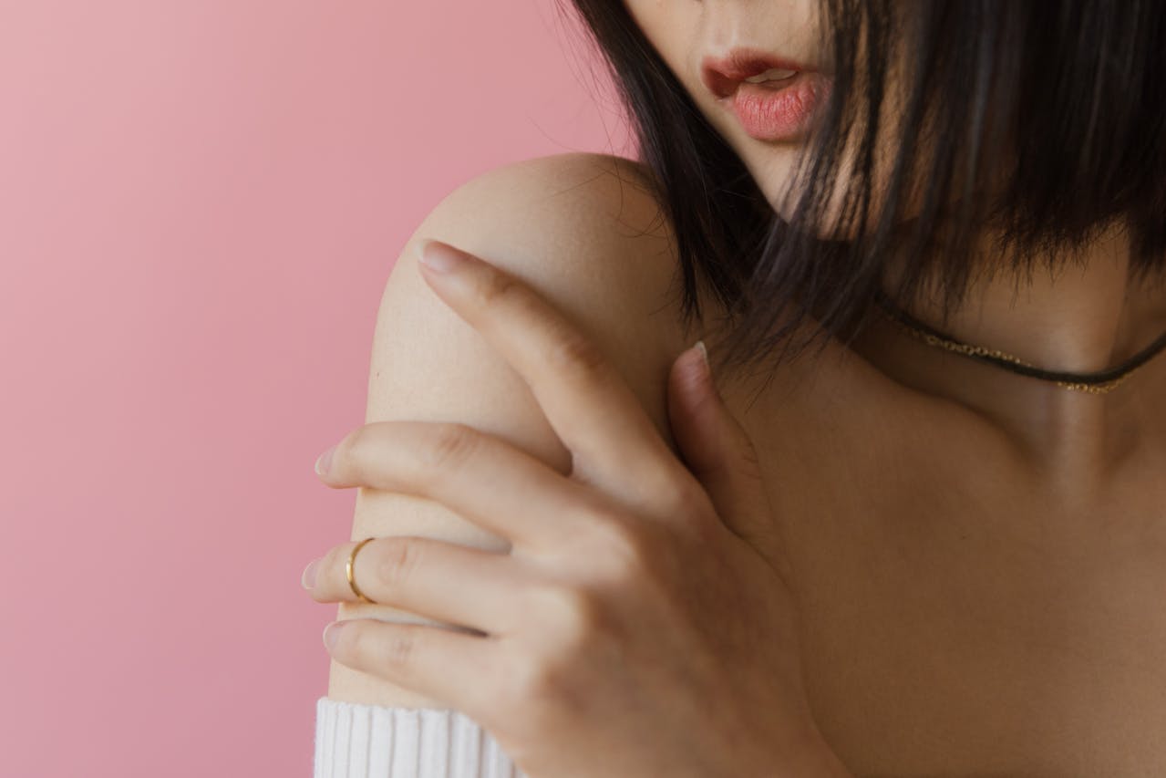 Do Brightening Body Washes Actually Work for Body Pigmentation?