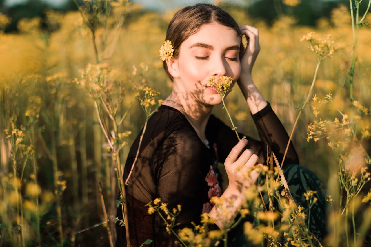 🌿 Fitkari for Body Odour – Does It Really Work?