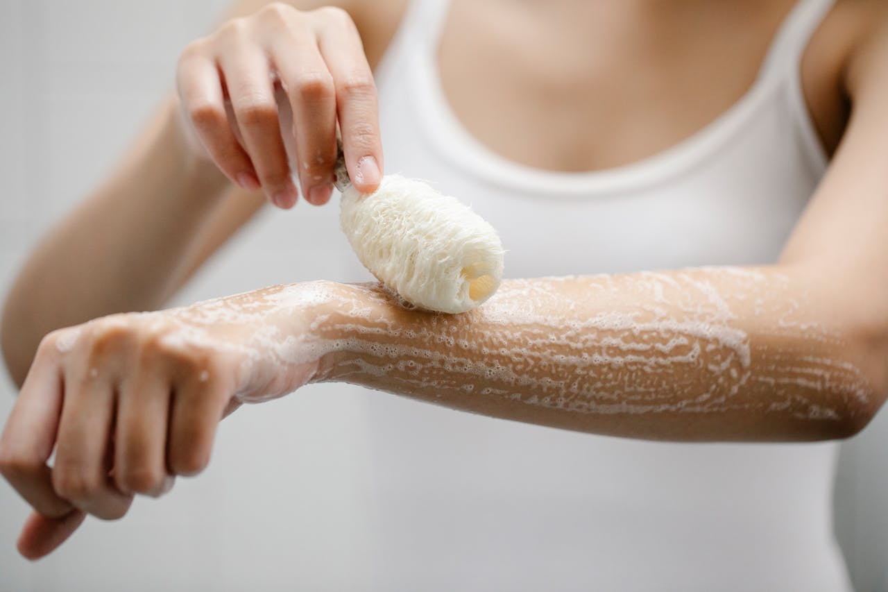 Best Under ₹500 Body Washes for Glow & Acne-Prone Skin (2026 Guide)