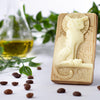 Why You Should Avoid Soap During Pregnancy – Dermatologists Explain
